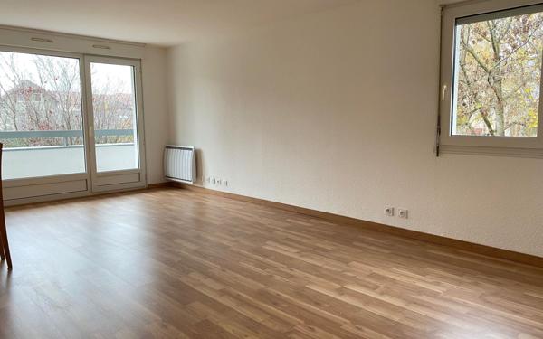 Appartement à louer    4 pièces • 76,44 m2 Ville-la-Grand