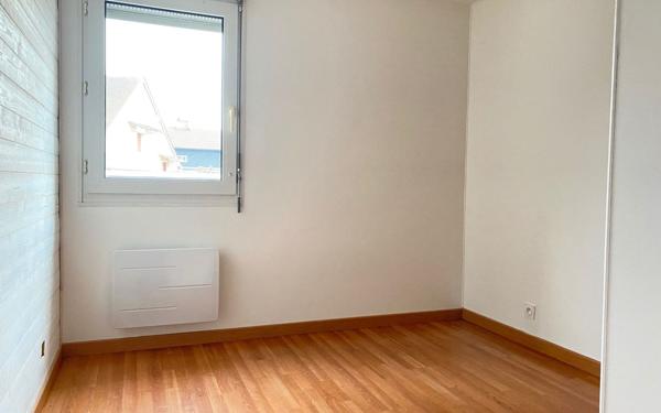 Appartement à louer    4 pièces • 76,44 m2 Ville-la-Grand