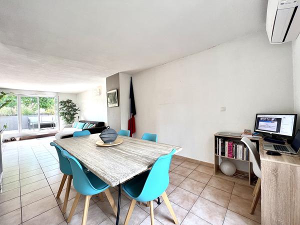 Marseille (13013) MARSEILLE 13013 / La Rose village - Duplex 4/5 pièces de 104 m2, terrasses et garage double.