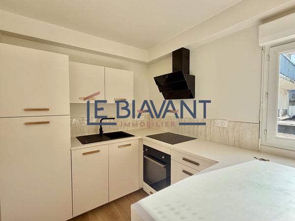 Concarneau Appartement 2 pièce(s) 34.32 m² entièrement rénové, Concarneau 29900