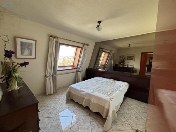 Appartement à vendre à Aix-les-Bains en Savoie (73100), ref : 73006-180