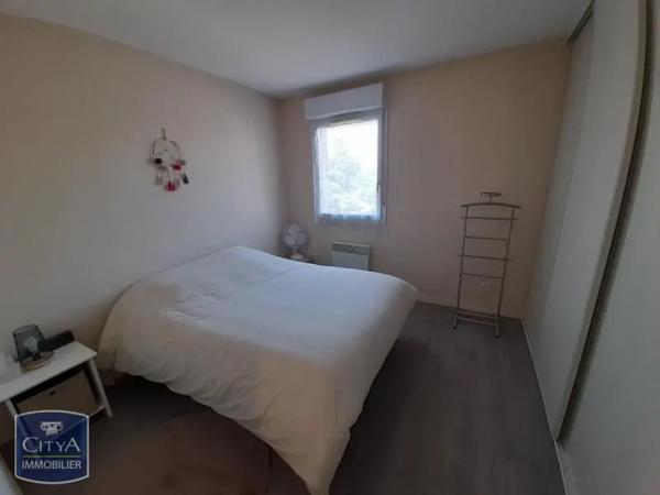 Appartement à louer 2 pièces 44.09m² Agen (47000)