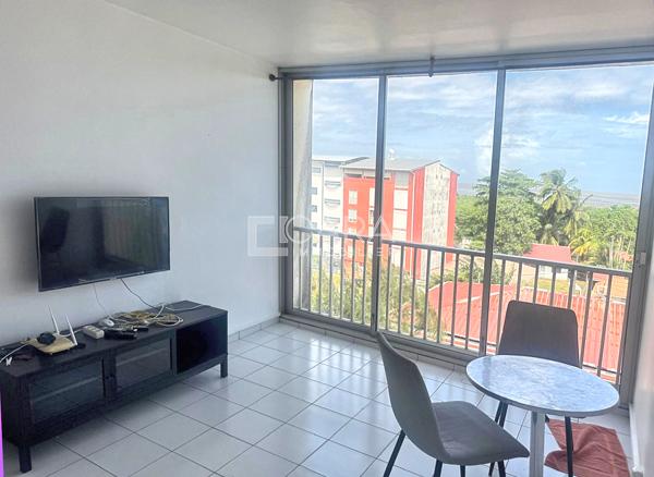 Location Appartement 2 Pièce(s) CAYENNE (97300) 796 €