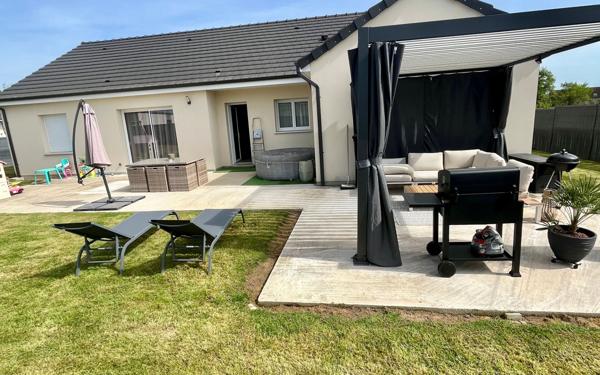 Maison à vendre    5 pièces • 120 m2 Magny-Cours