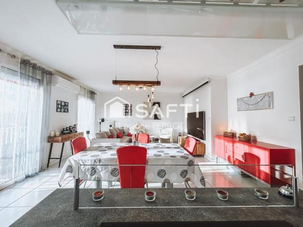 T3 Rénové, balcon, clim et vue mer