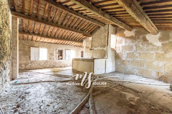 Maison de 340 m² sur parcelle de 2125 m²