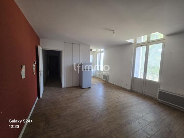 Appartement centre ville de Narbonne dans un immeuble de charme