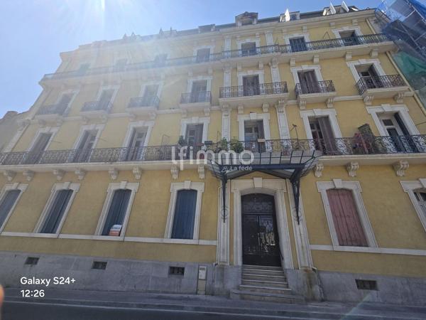 Appartement centre ville de Narbonne dans un immeuble de charme