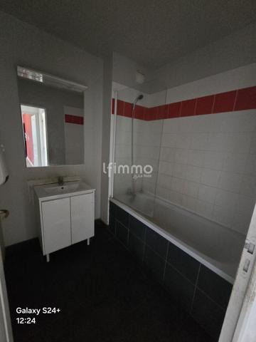 Appartement centre ville de Narbonne dans un immeuble de charme