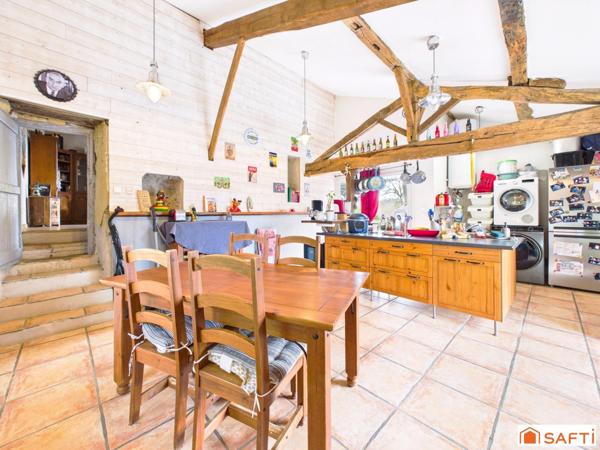 Magnifique Corps de Ferme Rénové!!!