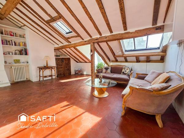Île Saint-Louis- T2- 60m² au sol -39m²