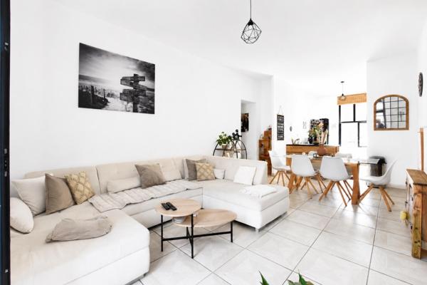 Appartement à UNIEUX, 42240 - 4 pièces 96m²
