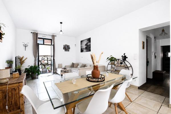 Appartement à UNIEUX, 42240 - 4 pièces 96m²