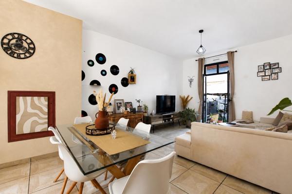 Appartement à UNIEUX, 42240 - 4 pièces 96m²