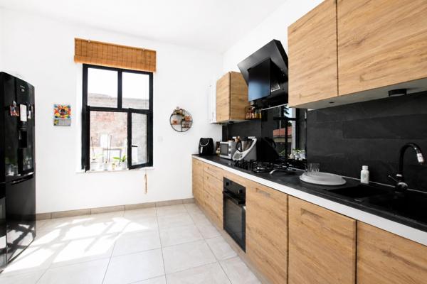 Appartement à UNIEUX, 42240 - 4 pièces 96m²