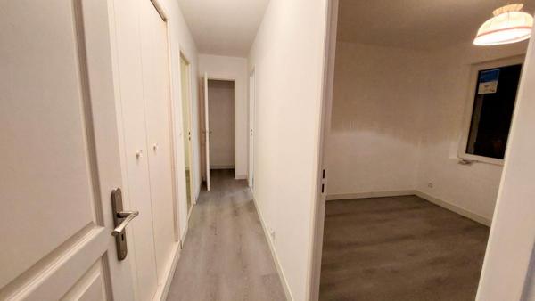 Maison  4 pièce(s) 93 m2