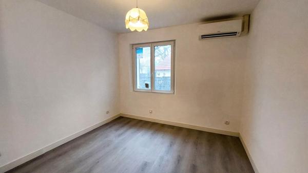 Maison  4 pièce(s) 93 m2