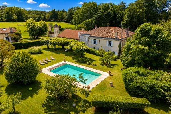 Vente Château Bordeaux 14 Pièces 800 m²