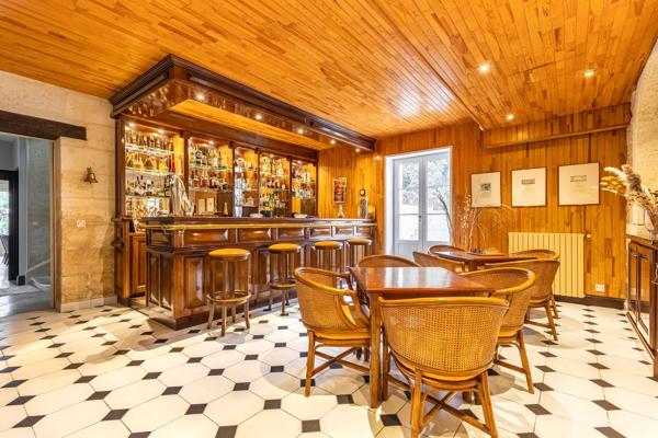 Vente Château Bordeaux 14 Pièces 800 m²