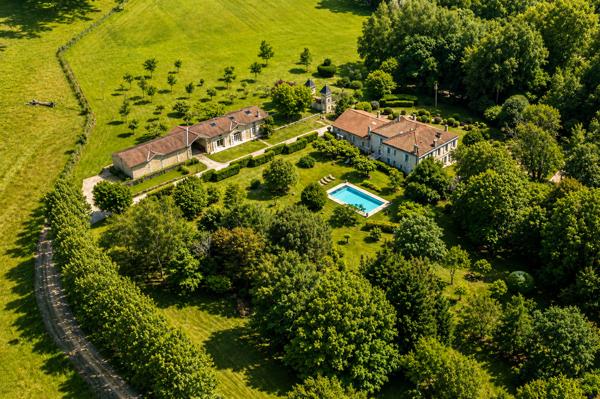 Vente Château Bordeaux 14 Pièces 800 m²