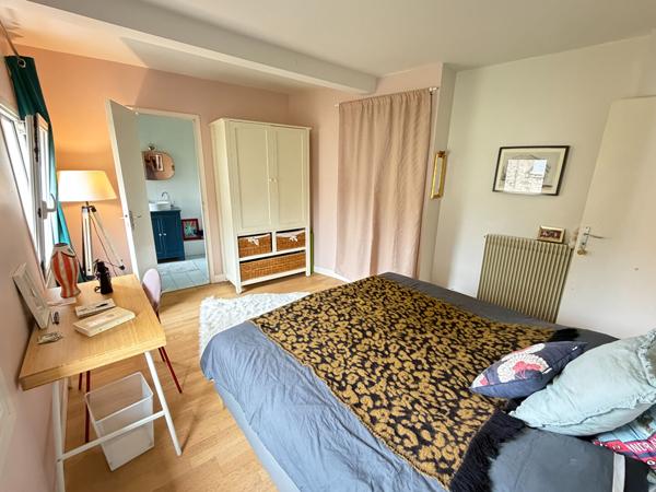 Maison en hyper centre de Caen avec jardin et dépendance