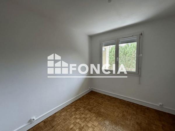 Location Appartement 4 pièces 67.2 m² - 29 ET 31 RUE NOUGARO Muret 31600