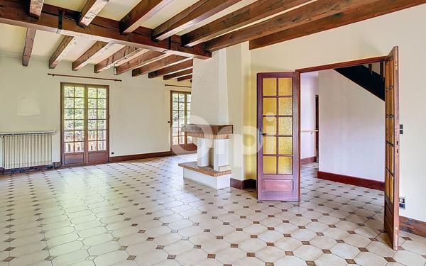 Maison à vendre    6 pièces •  Coulounieix-Chamiers