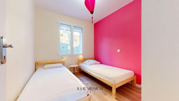 MAISON AVEC VUE SUR LES MONTAGNES, 3 CHAMBRES, TERRASSE