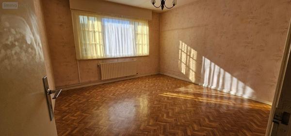 Maison de ville à vendre à Saint-Pol-sur-Mer dans le Nord (59430), ref : S5397   
MAIRIE