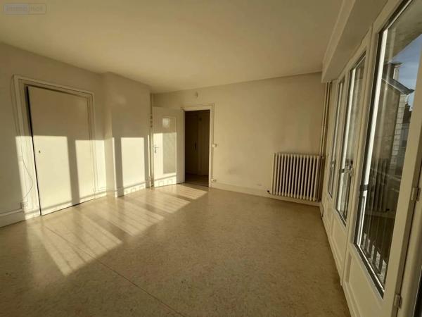 Achat - Appartement Tours 37000 1 pièce 32 m 2