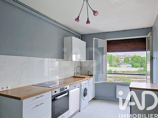 Appartement à vendre 2 pièces 60 m² Courbevoie