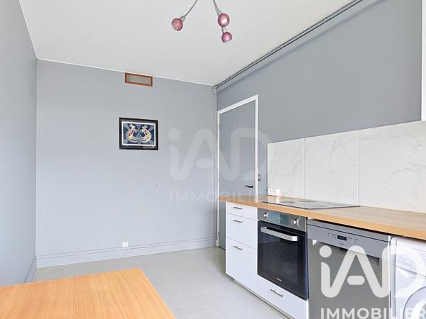 Appartement à vendre 2 pièces 60 m² Courbevoie