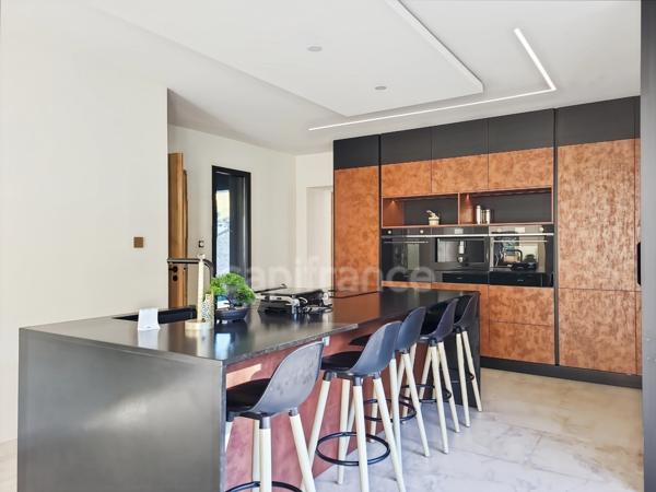 Maison à vendre 7 pièces (84)