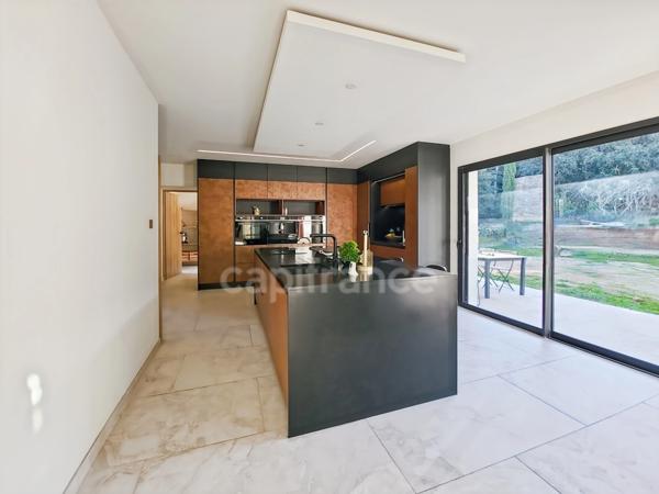 Maison à vendre 7 pièces (84)