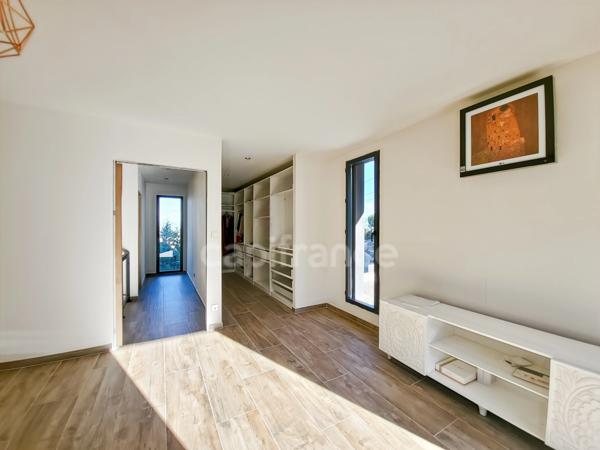 Maison à vendre 7 pièces (84)