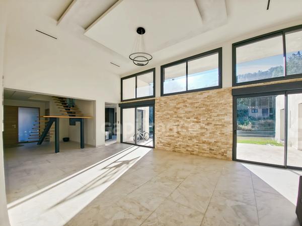 Maison à vendre 7 pièces (84)