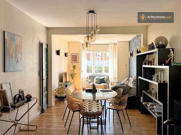 Vente                                                      Maison
                        
                     6 pièces                      134 m2                     à Lambersart