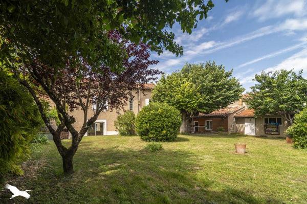 Maison à vendre 258 900 € Revel 6 p 212 m² DPE C