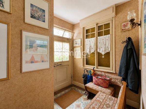 Maison de maître de 1925 à rénover sur un grand terrain arboré