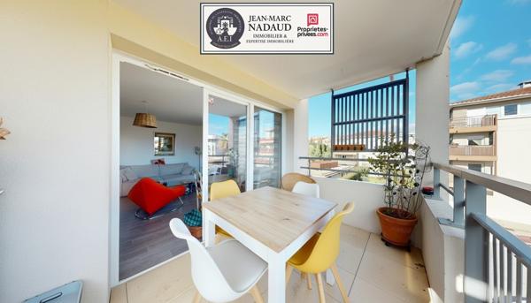 En Exclusivité : Appartement T2 récent avec terrasse et garage sans vis à vis