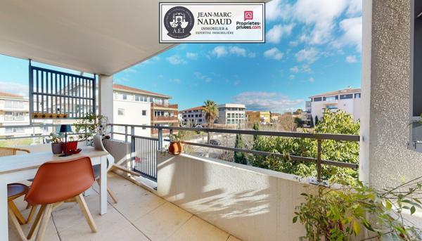 En Exclusivité : Appartement T2 récent avec terrasse et garage sans vis à vis