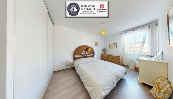 En Exclusivité : Appartement T2 récent avec terrasse et garage sans vis à vis