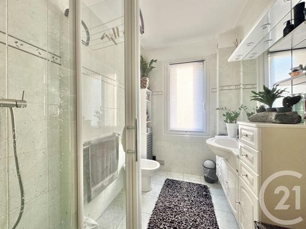 Appartement F3 à vendre  3 pièces - 75 m2 PARAY VIEILLE POSTE - 91