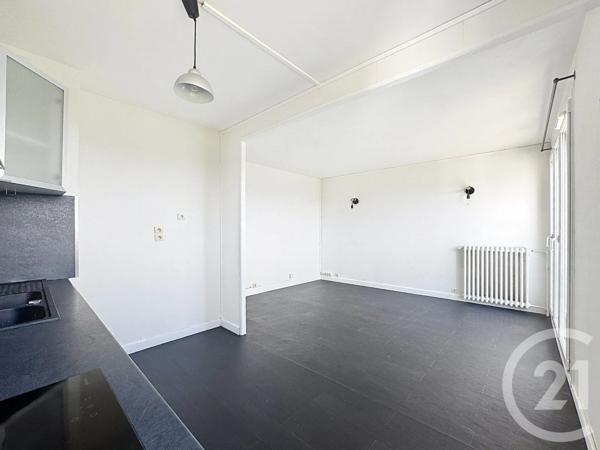Appartement T2 à vendre  2 pièces - 42,21 m 2   REIMS  - 51