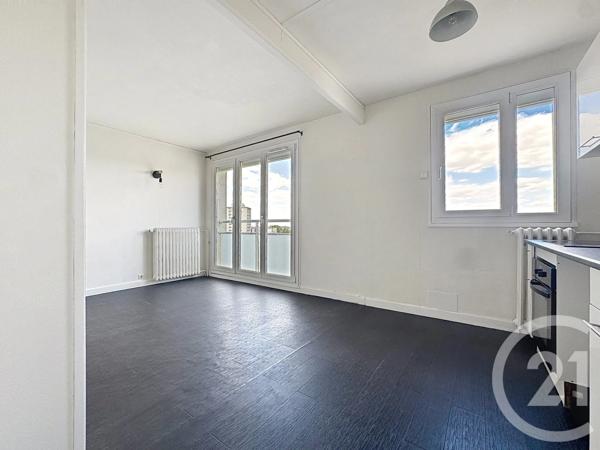 Appartement T2 à vendre  2 pièces - 42,21 m 2   REIMS  - 51