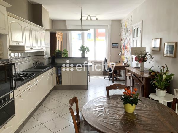 Maison 8 pièces - 287 m² Bien prestige