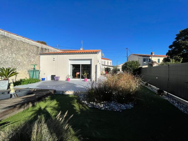 Maison 3 chambres, bureau, garage