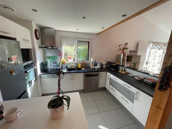 Maison 3 chambres, bureau, garage