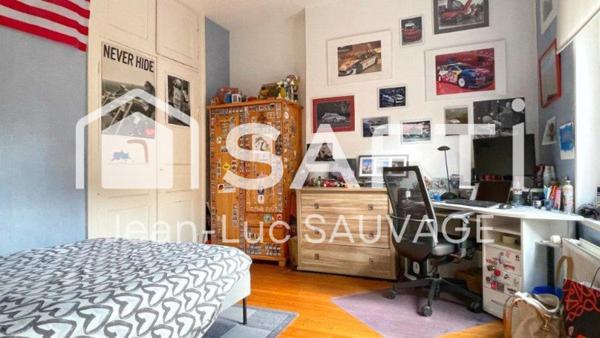 Maison de maitre 160 m2 4 chambres 1 Garage