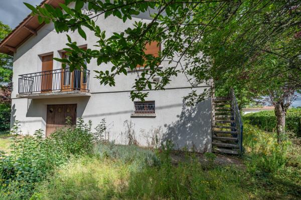 Maison individuelle avec rez-de-jardin et grand jardin - Cestas